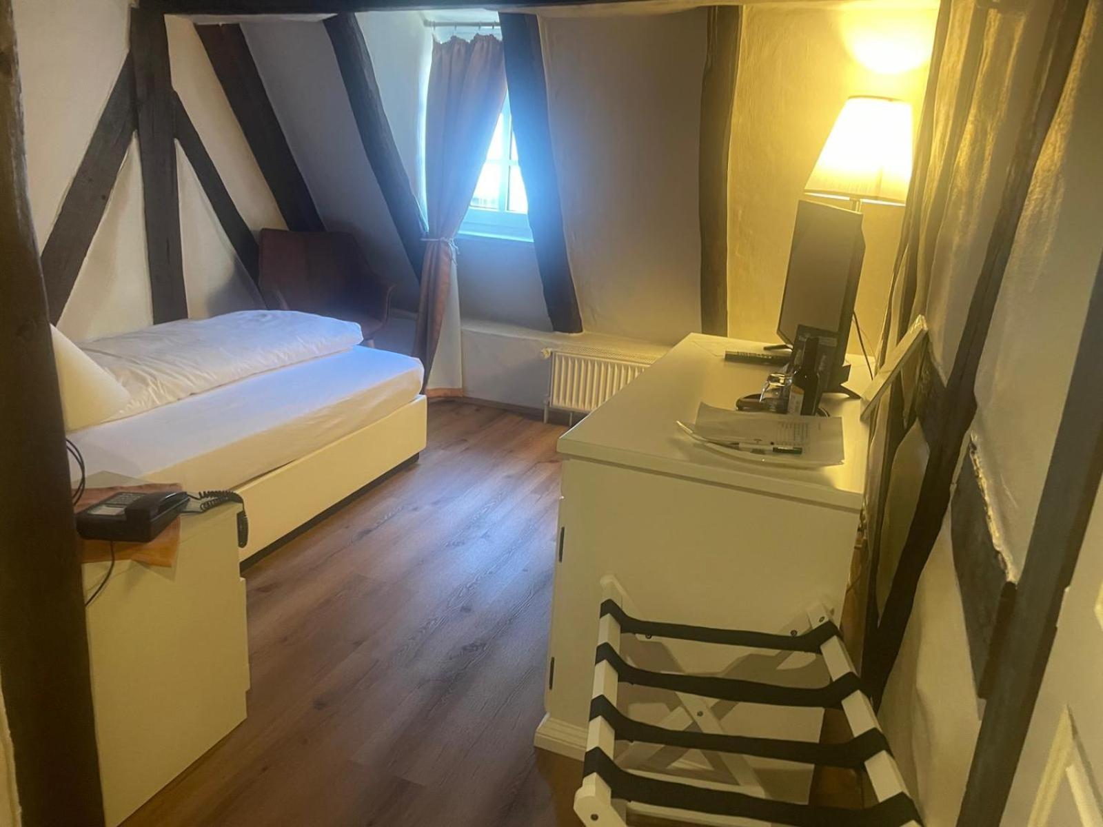 Hotel Restaurant Altes Badhaus Eberbach  Esterno foto